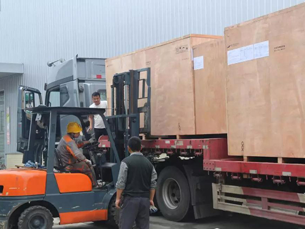 用户对我们杰克龙阀门制造工艺和产品质量给予肯定并当即下另一批订单